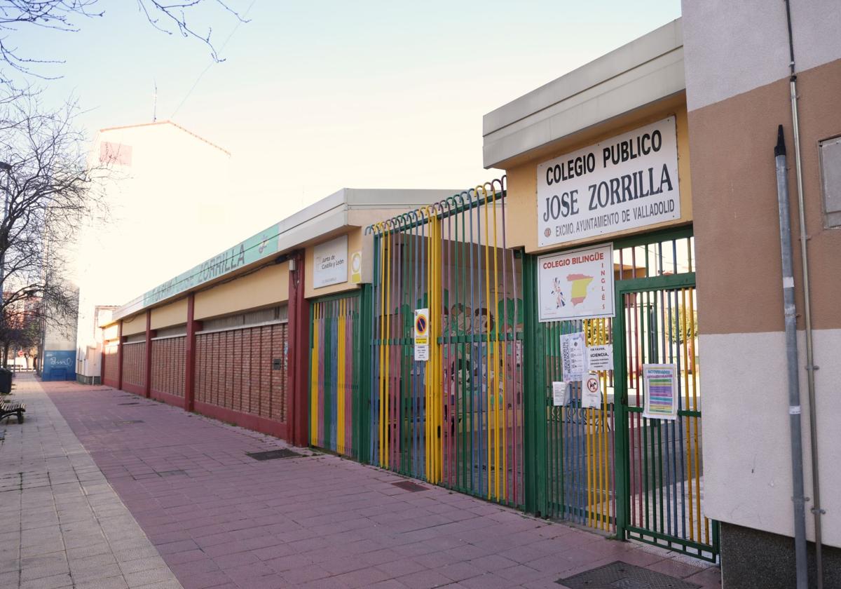 Entrada al Colegio Público José Zorrilla