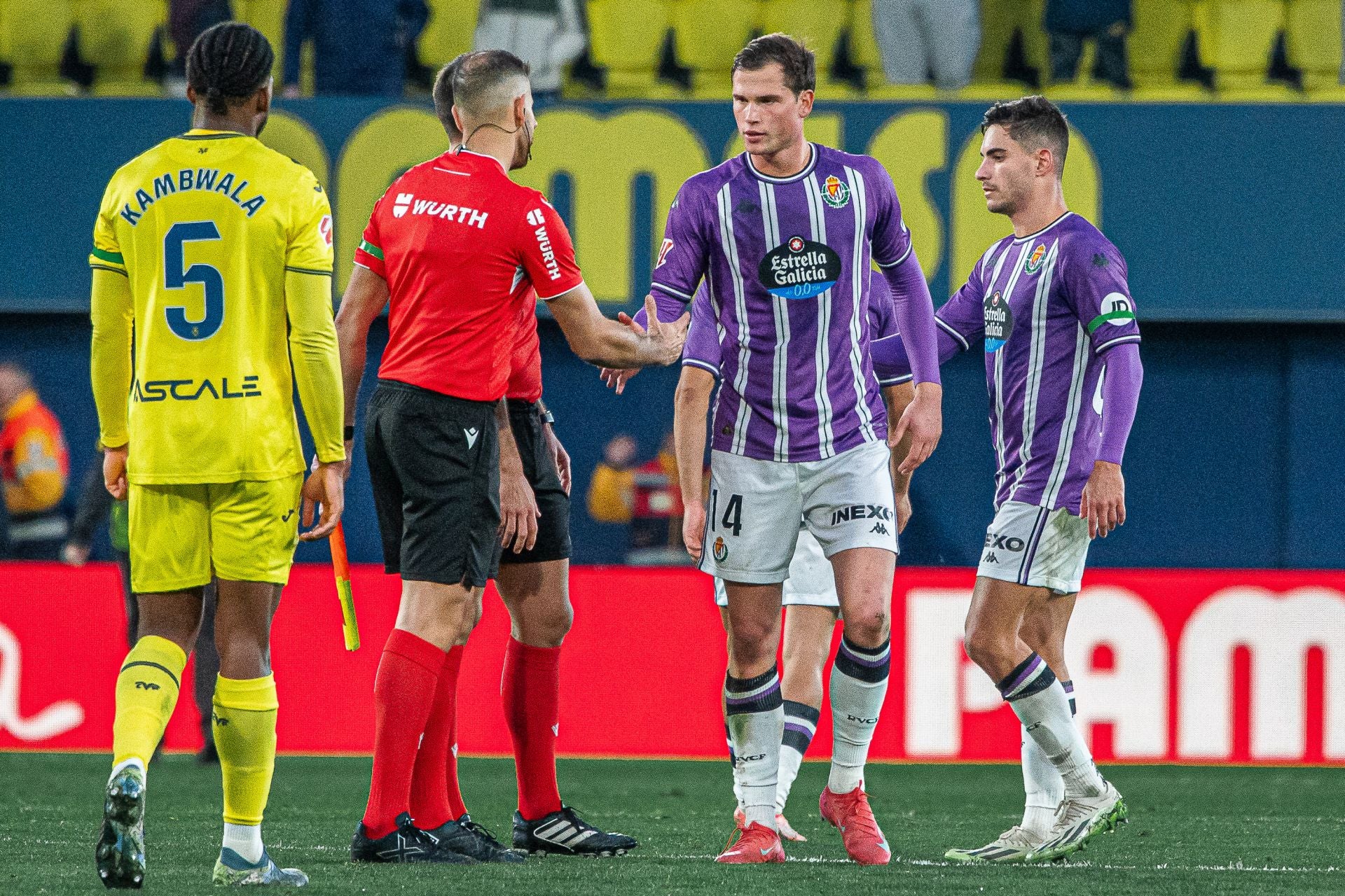 La derrota del Real Valladolid en Villarreal, en imágenes