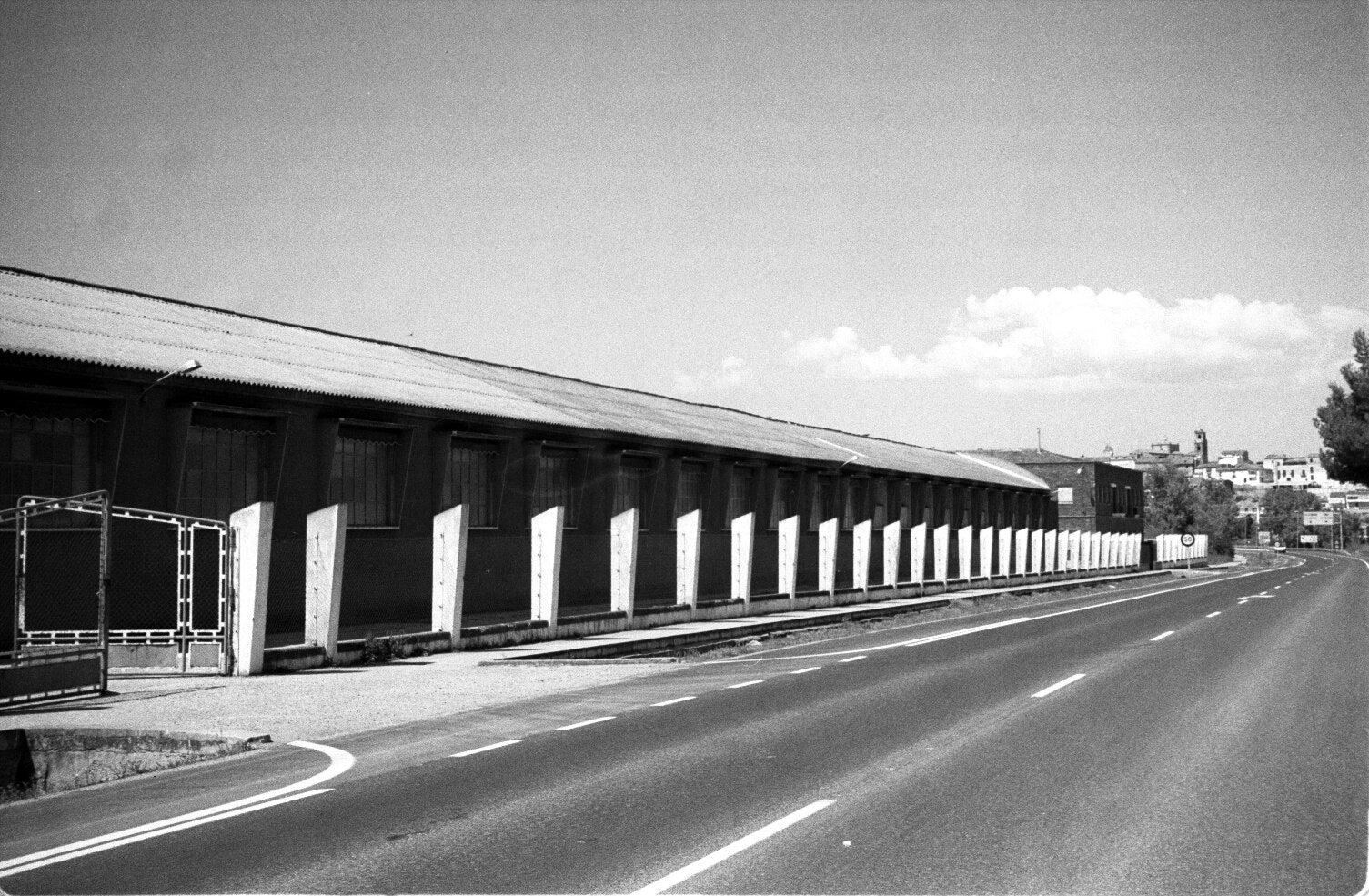 Fábrica de hilaturas. Abril de 1997.