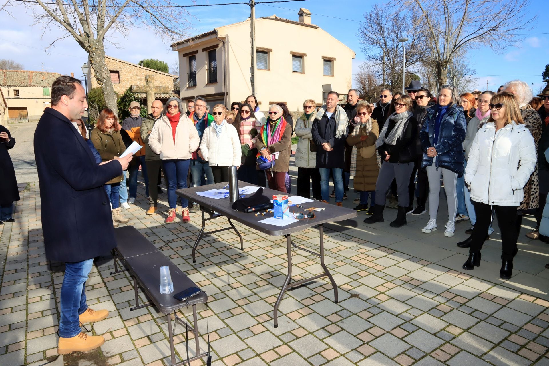 Fotos de la concentración en apoyo a las parejas homosexuales en Segovia