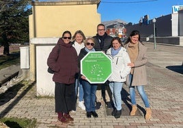 Inauguración del espacio libre de humo en Guardo.