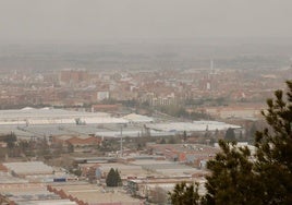 Valladolid, hace unos meses, en una jornada con una intrusión de polvo sahariano.