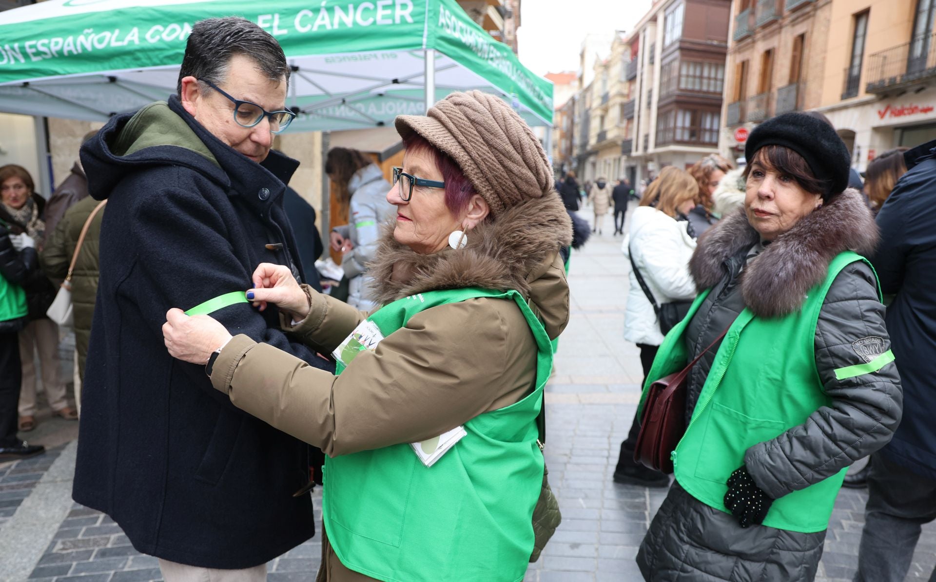 La Asociación Contra el Cáncer se viste de gala