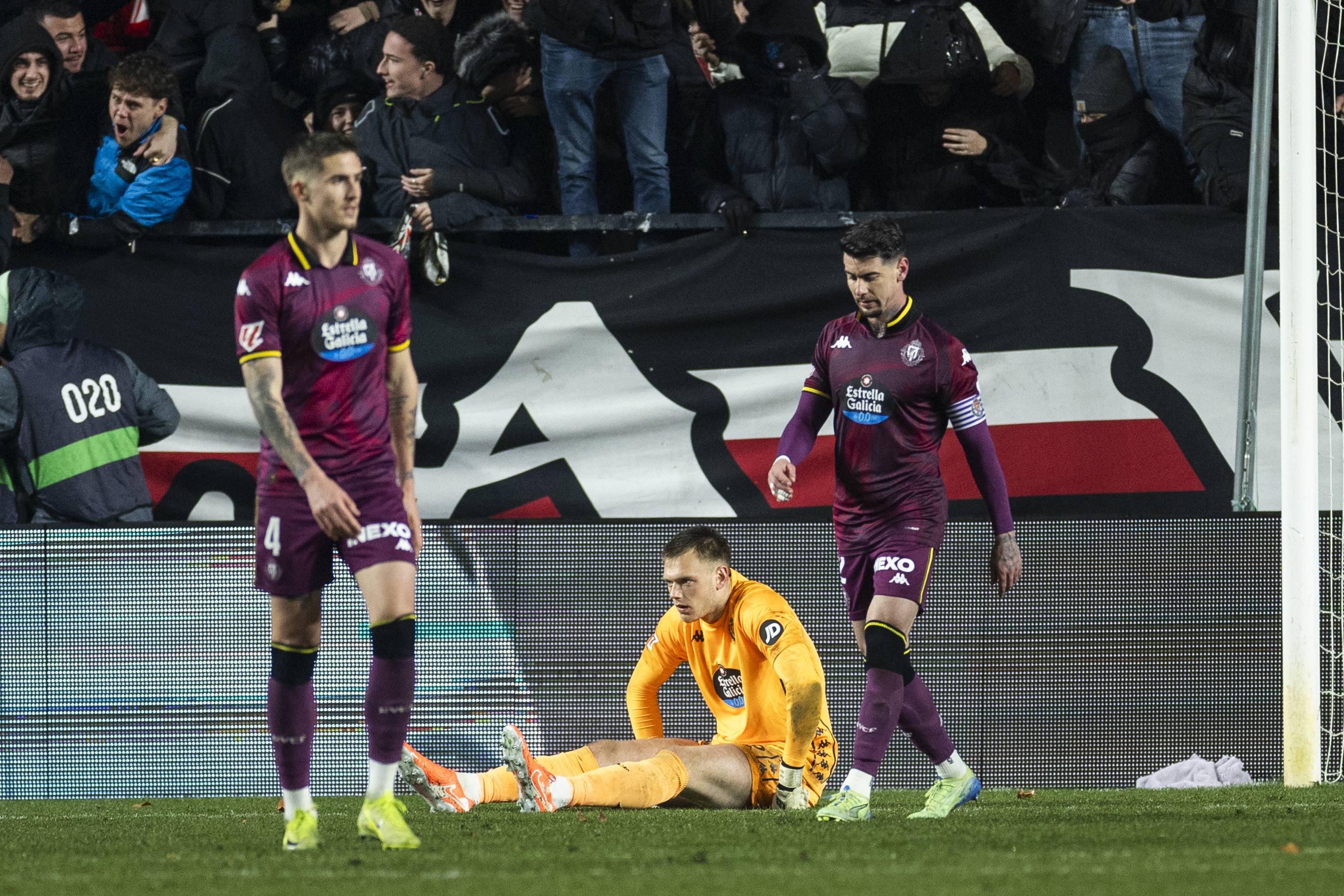 El Real Valladolid cosecha su enésima derrota en Vallecas