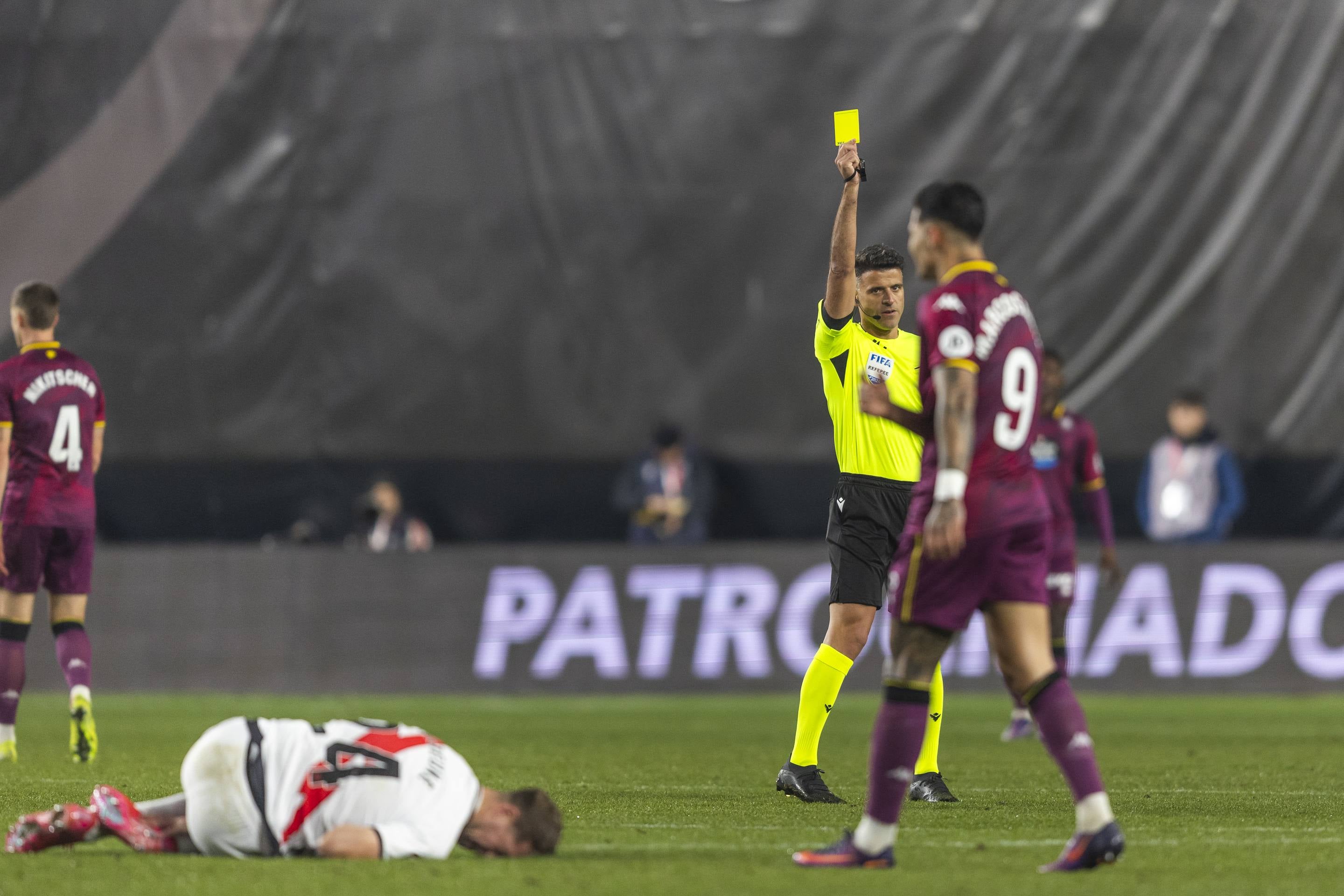 El Real Valladolid cosecha su enésima derrota en Vallecas