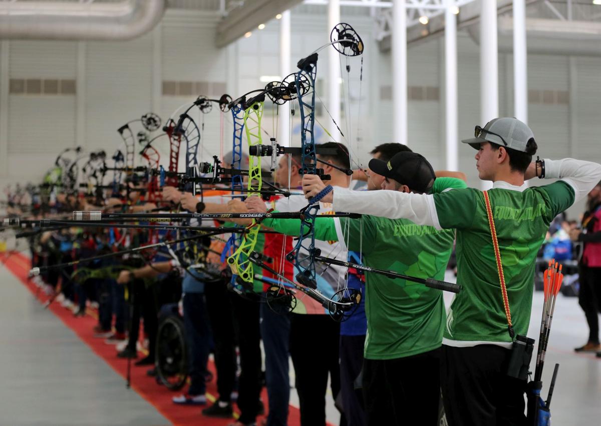 Imagen secundaria 1 - Irati Unamunzaga y Pablo Acha, campeones de España de Arco Recurvo