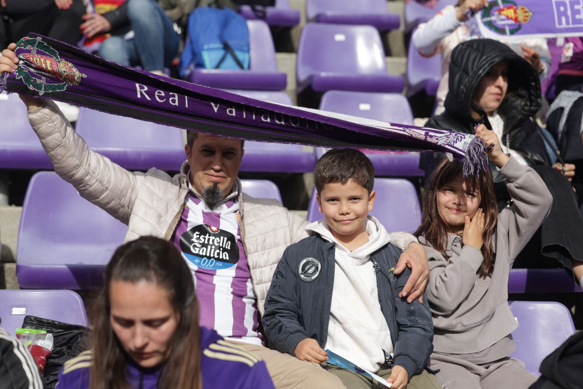 Búscate en la grada del Real Valladolid-Sevilla 1 de 2