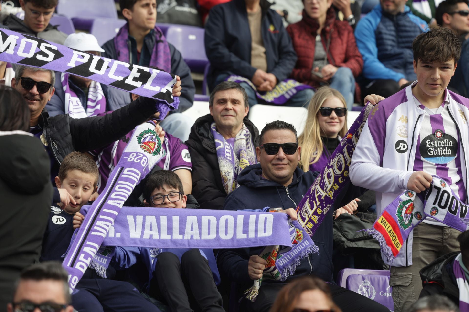 Búscate en la grada del Real Valladolid-Sevilla 2 de 2
