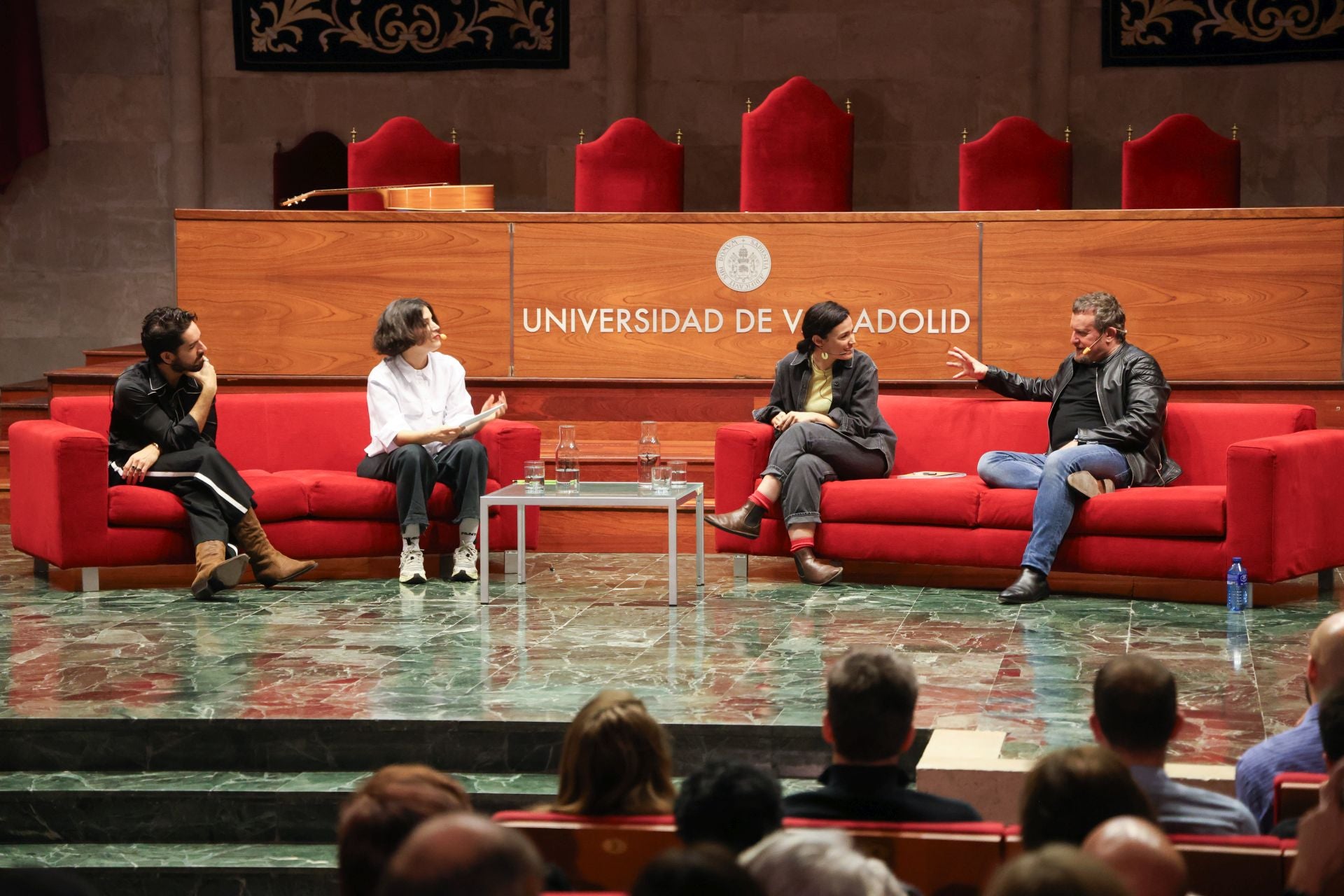 Debate en el Foro de la Cultura con los actores Sara Ribero, Fernando Cayo y el músico Fito Robles