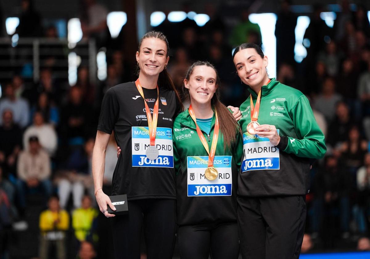 Eva Santidrián, bronce en el 400.