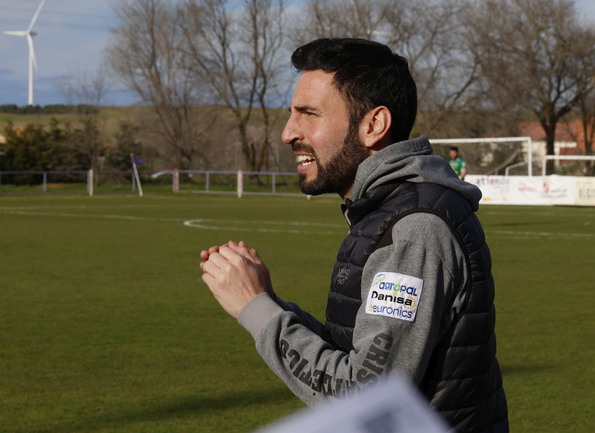 Remontada local en el derbi