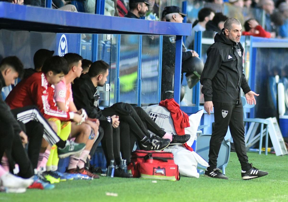 Ramsés, durante el partido ante la Ponferradina.