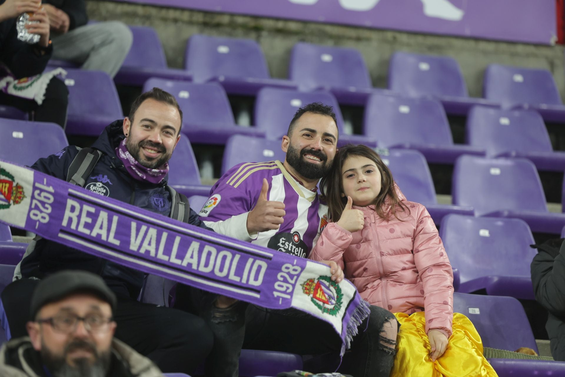 Búscate en la grada del Real Valladolid - UD Las Palmas (1/4)