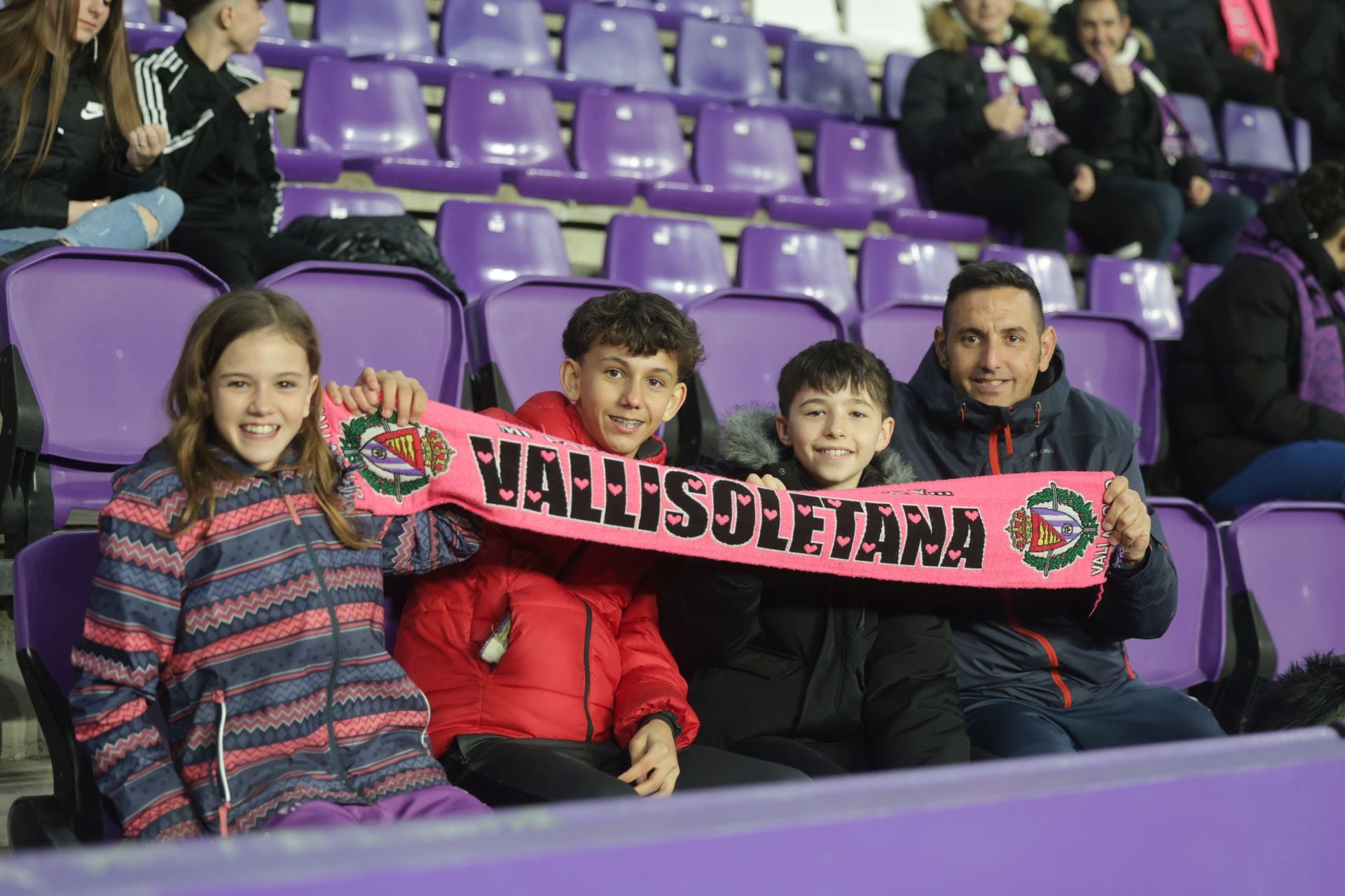 Búscate en la grada del Real Valladolid - UD Las Palmas (3/4)