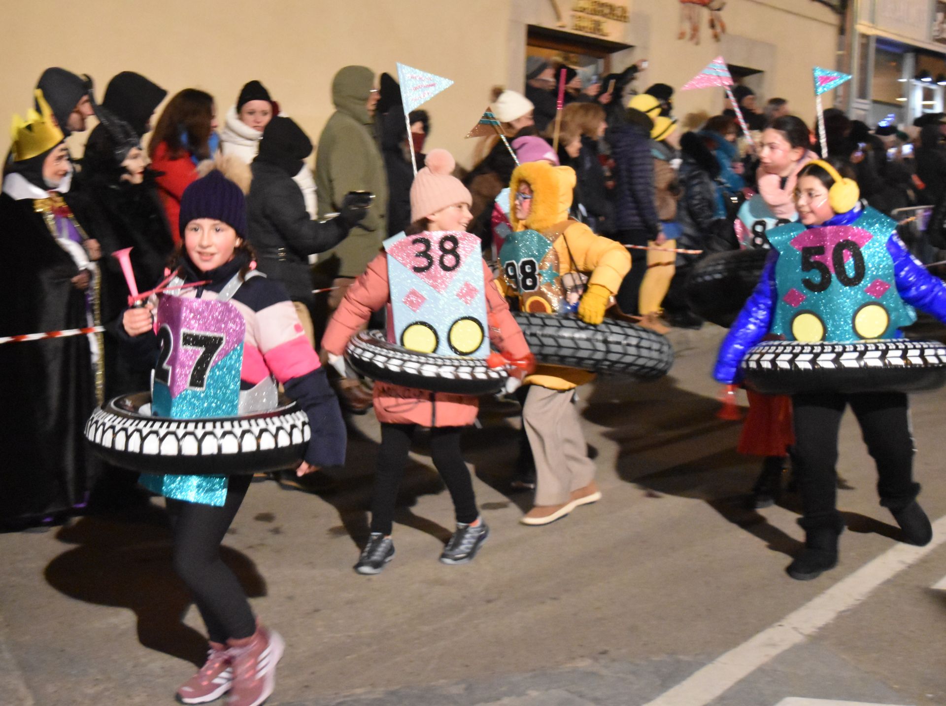 Así ha sido el gran desfile del Carnaval de la Galleta de Aguilar