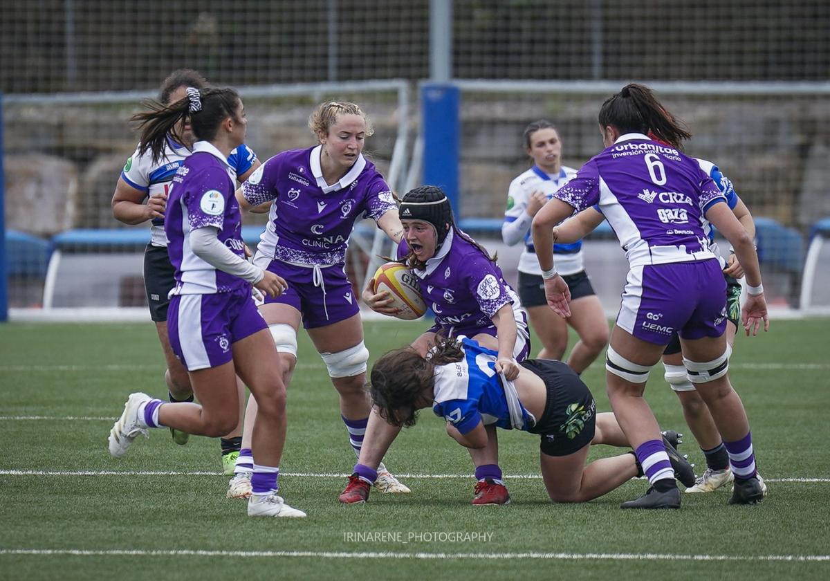 El Salvador femenino cierra líder la fase regular pese a su derrota en Sant Cugat