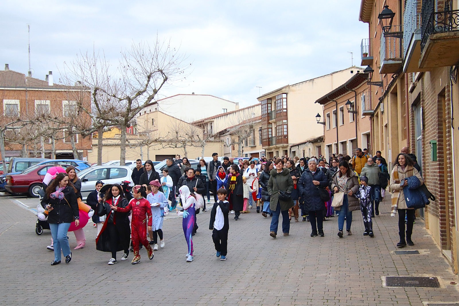 Los niños de Rioseco viven una divertida tarde de Carnaval