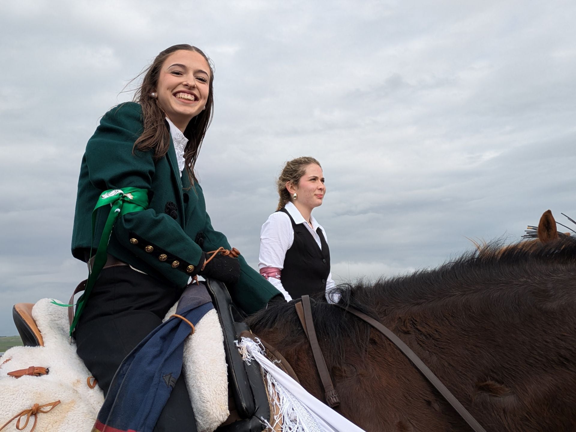 Carrera de cintas a caballo en Torrelobatón