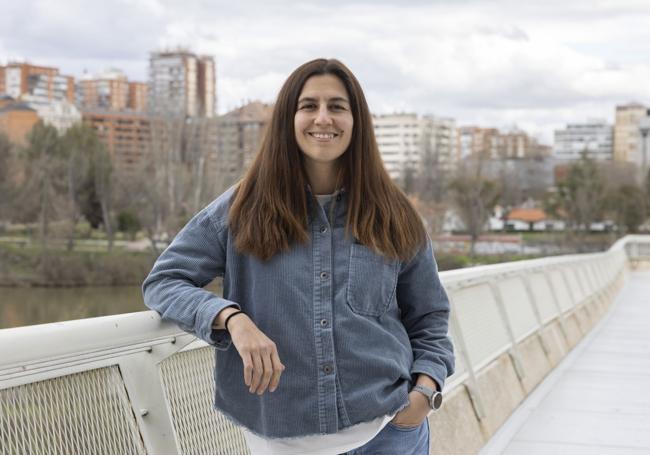 Cada día, Sheila Prada rompe estereotipos en los jardines y en los estadios