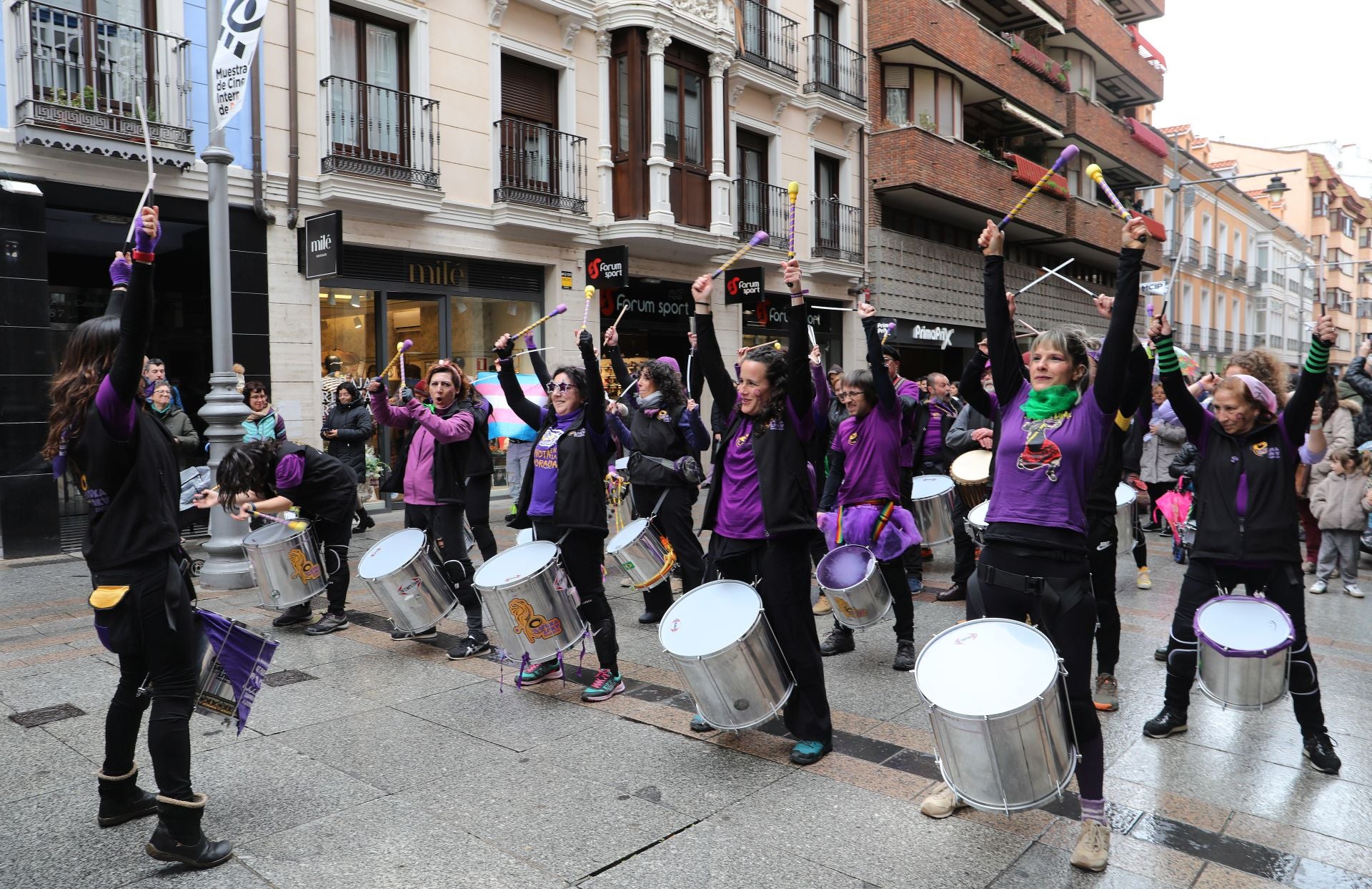 Palencia se tiñe de morado por el 8M