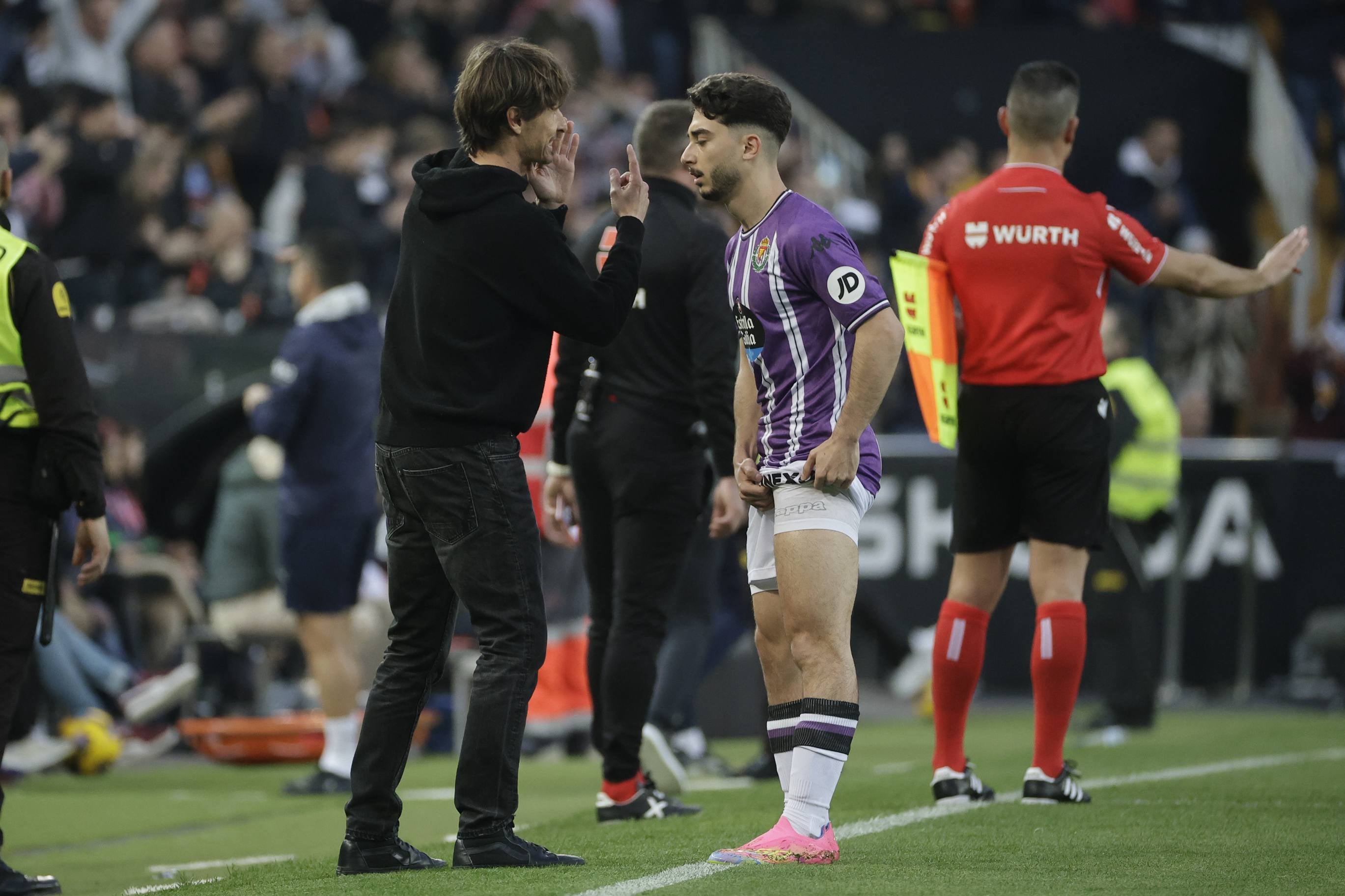 Las imágenes de la derrota del Pucela en Valencia