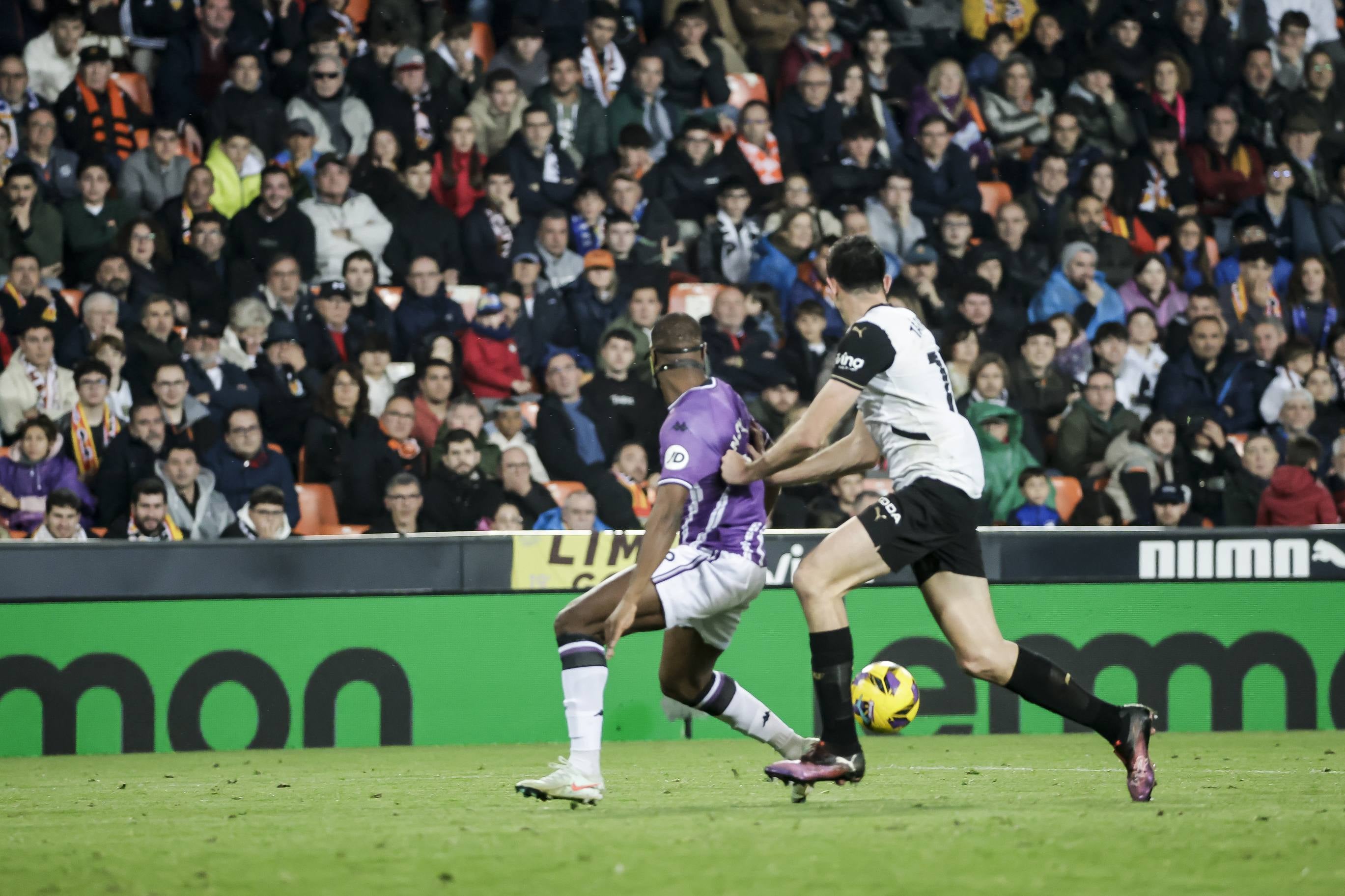 Las imágenes de la derrota del Pucela en Valencia
