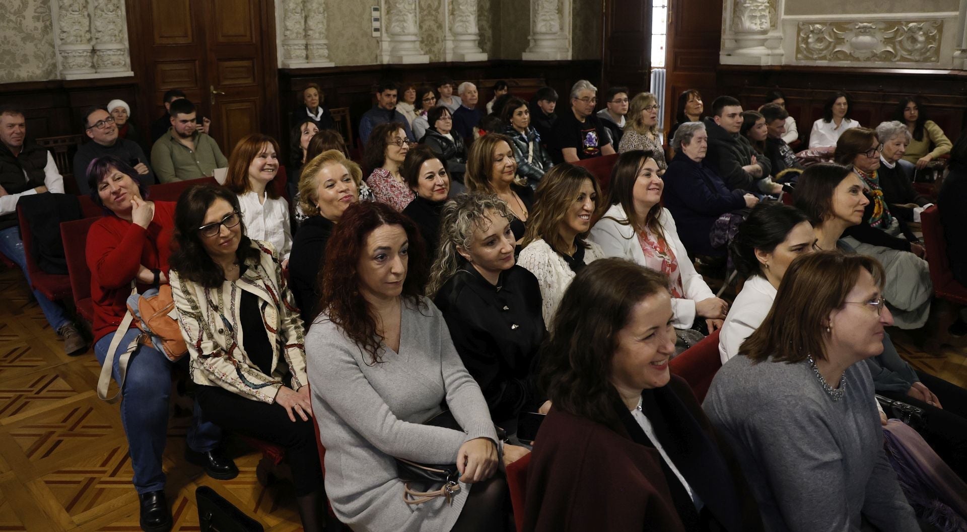 Fiesta de las tituladas en 1995 en la Escuela de Enfermería