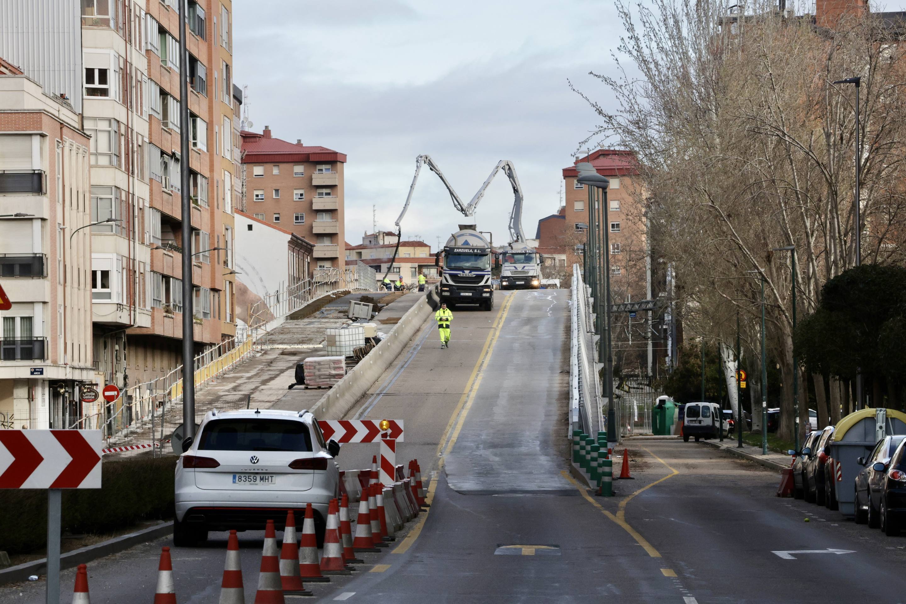 El corte por el asfaltado del Arco de Ladrillo, en imágenes