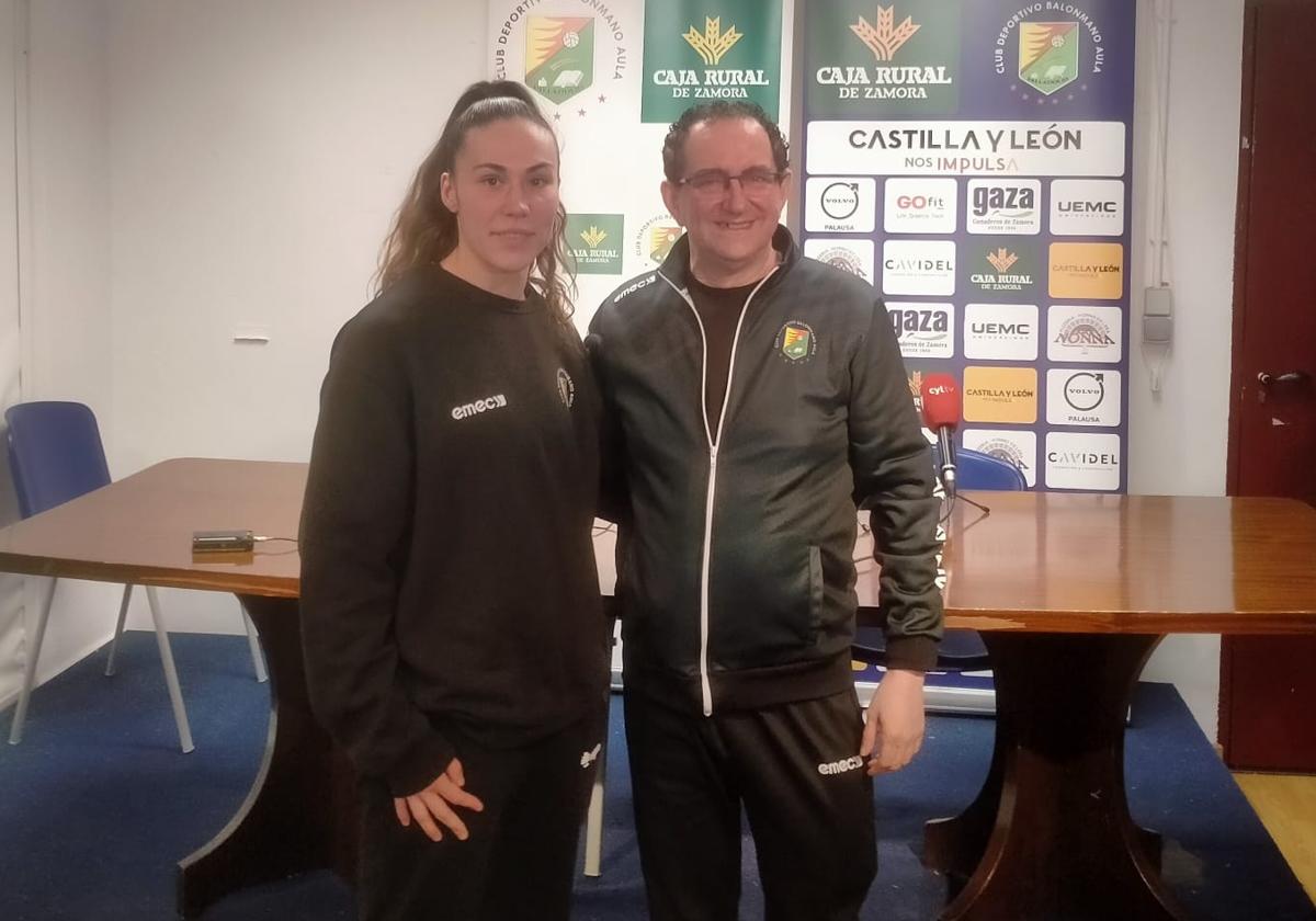 María O'Mullony o el adiós a un trocito del escudo del Balonmano Aula