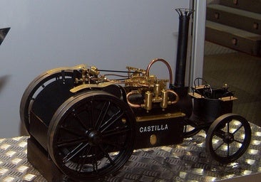A bordo del pionero Locomóvil Castilla