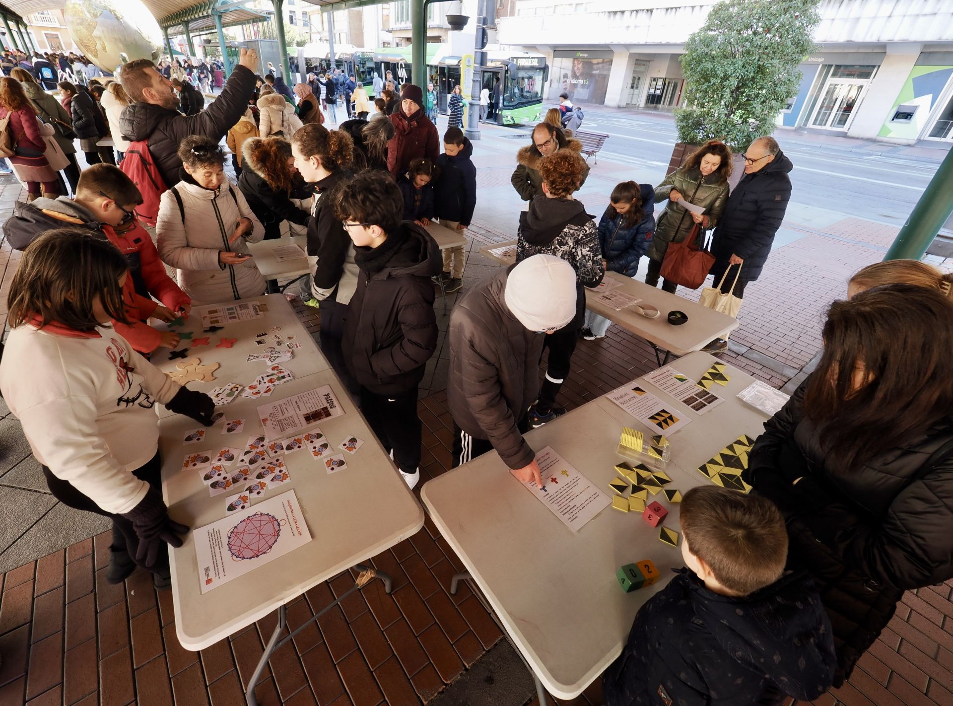 Las imágenes de los participantes de la iniciativa &#039;Matemáticas en la calle&#039;
