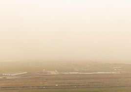 Imagen de archivo de partículas de polvo procedente de África en Valladolid.