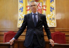 Ignacio Pando, en una sala de vistas del viejo edificio de la Audiencia Provincial de Segovia.