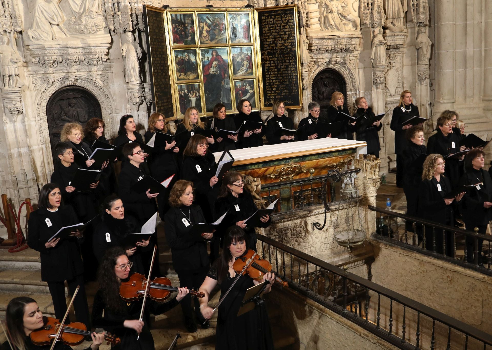 Concierto de la Camerata Vocal Bella Desconocida en la Catedral