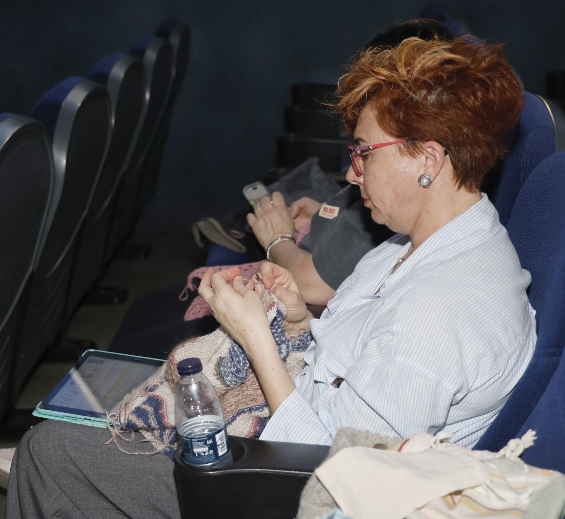 Así ha sido el evento para tejer y bordar en el cine en Palencia