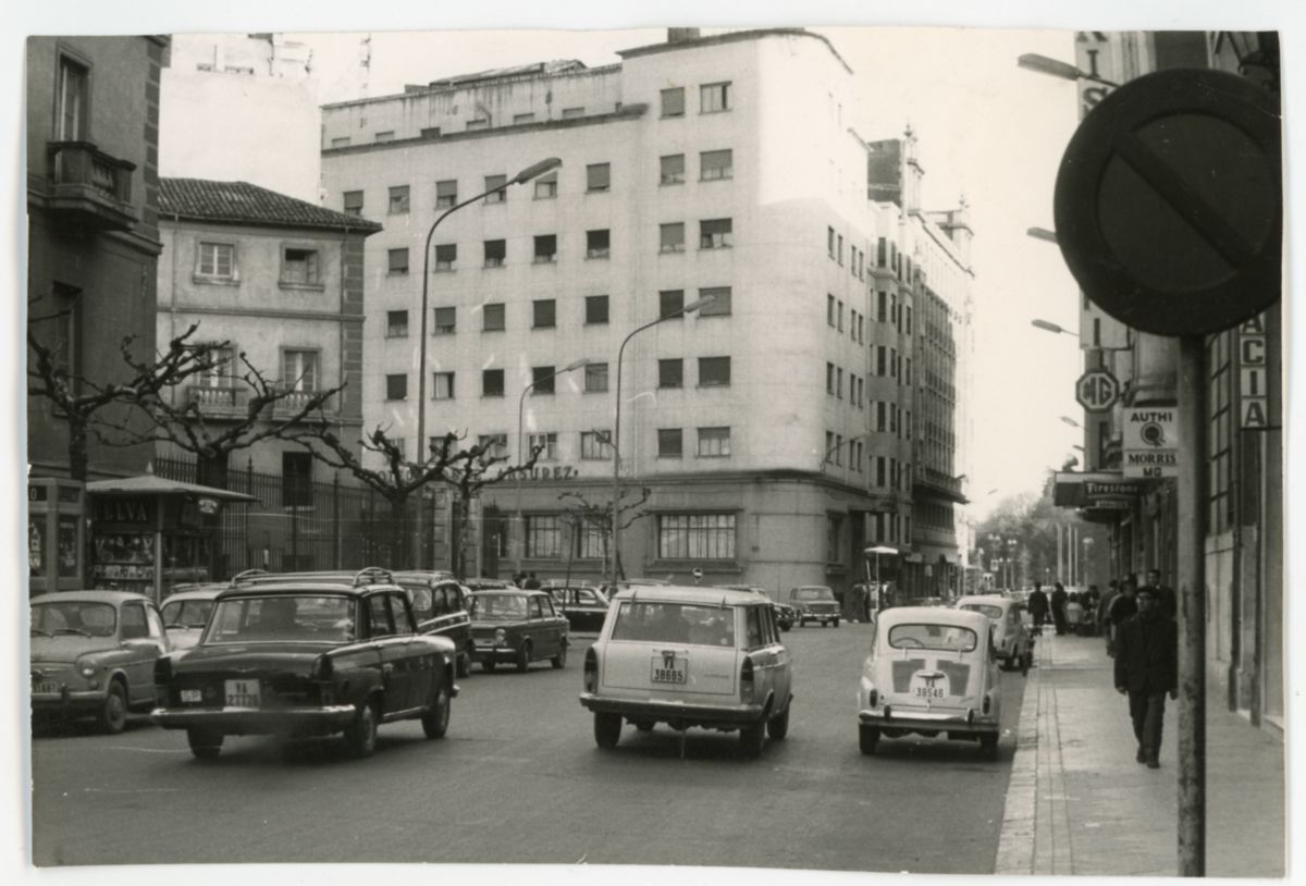 Imagen principal - El hotel de lujo de la posguerra vallisoletana