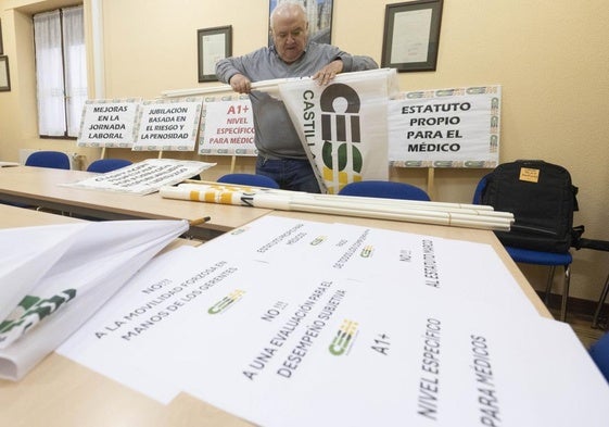 Preparativos para la manifestación que tendrán lugar en Madrid.
