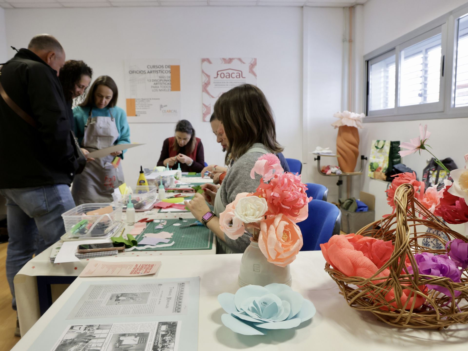 La jornada de puertas abiertas de oficios artesanos, en imágenes
