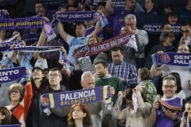 Búscate en las gradas del Súper Agropal Palencia-Menorca