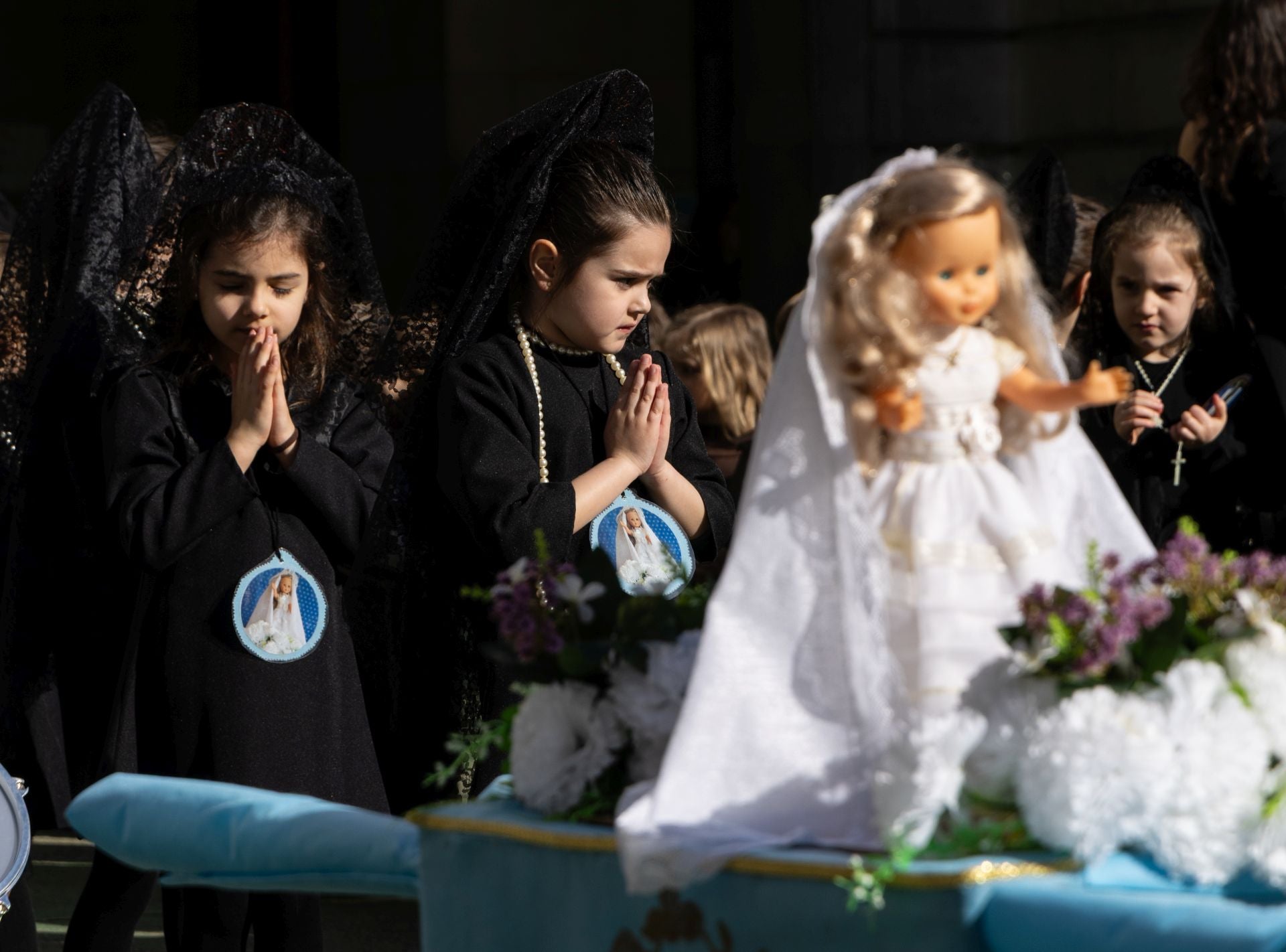 Procesión infantil en el Colegio de Lourdes de Valladolid