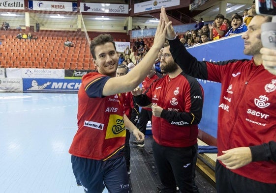 Alejandro Pisonero, en un partido con los Hispanos junior en Huerta del Rey.