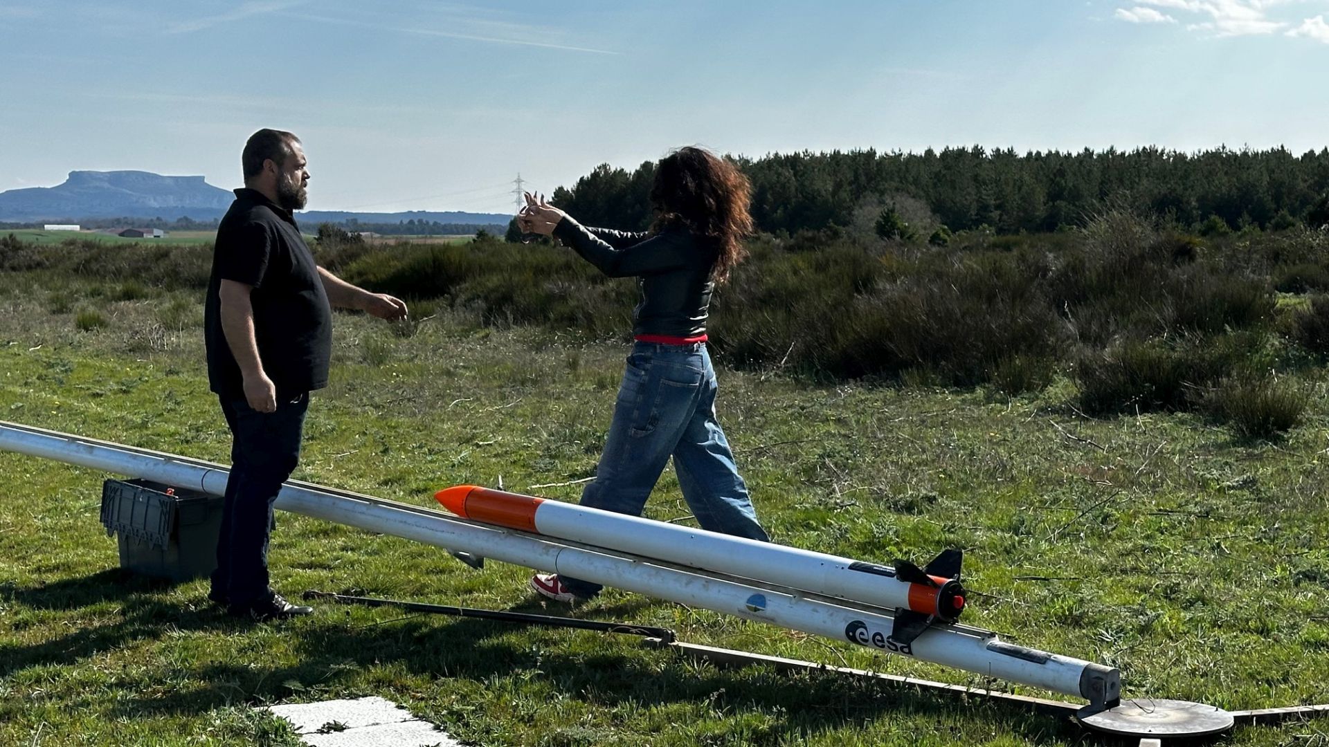 El proyecto CanSat de la Agencia Espacial Europea lanza cohetes en Herrera de Pisuerga