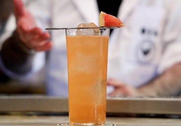 Un refrescante 'Palomo' en un sótano de leyenda a la sombra de La Antigua