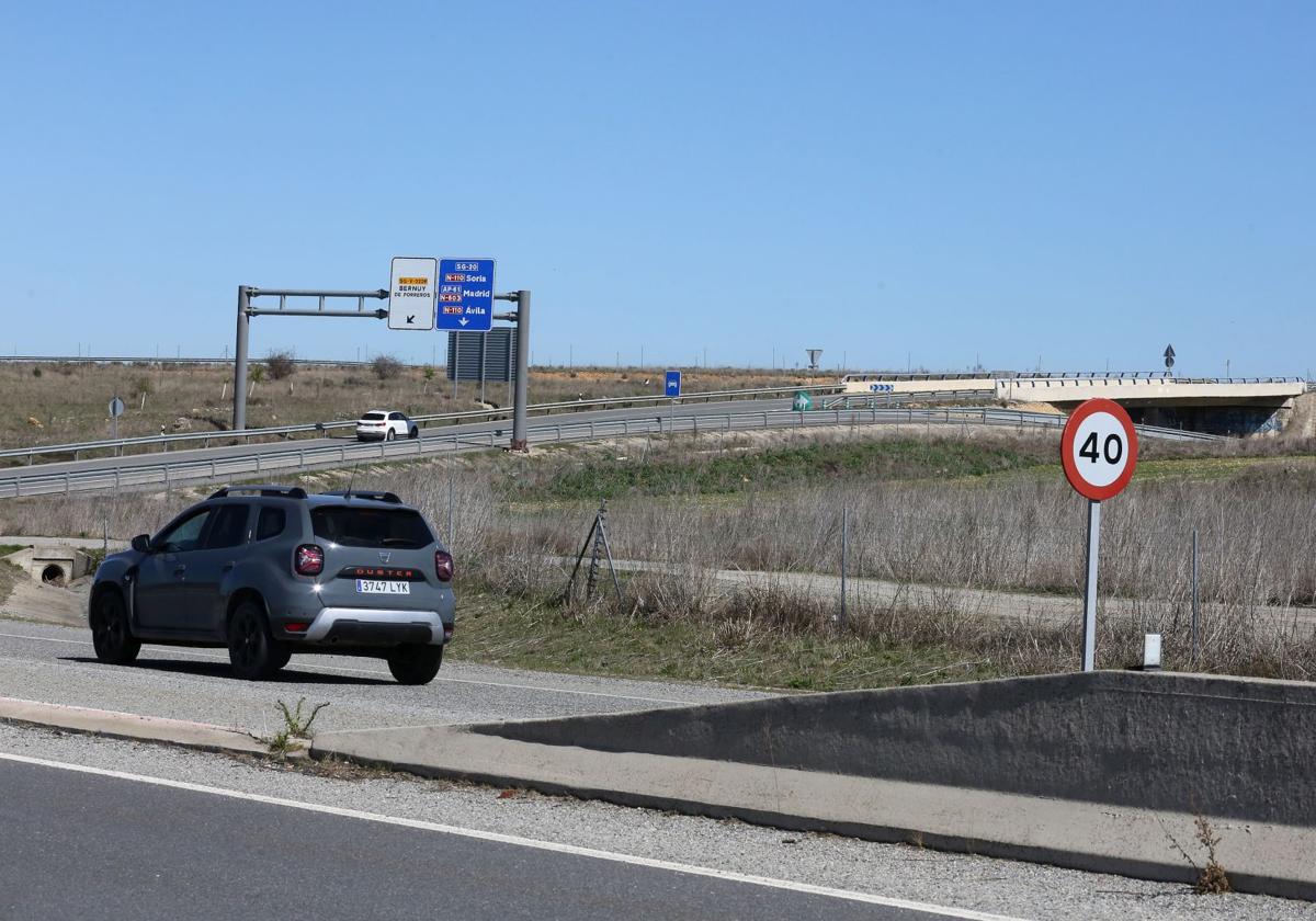 El nuevo acceso a Bernuy permitirá recortar hasta 1,5 kilómetros desde la SG-20