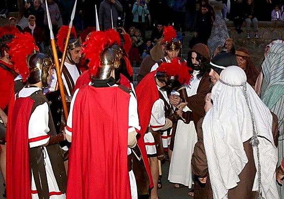 Un momento de la escenificación de la Pasión, en San José.