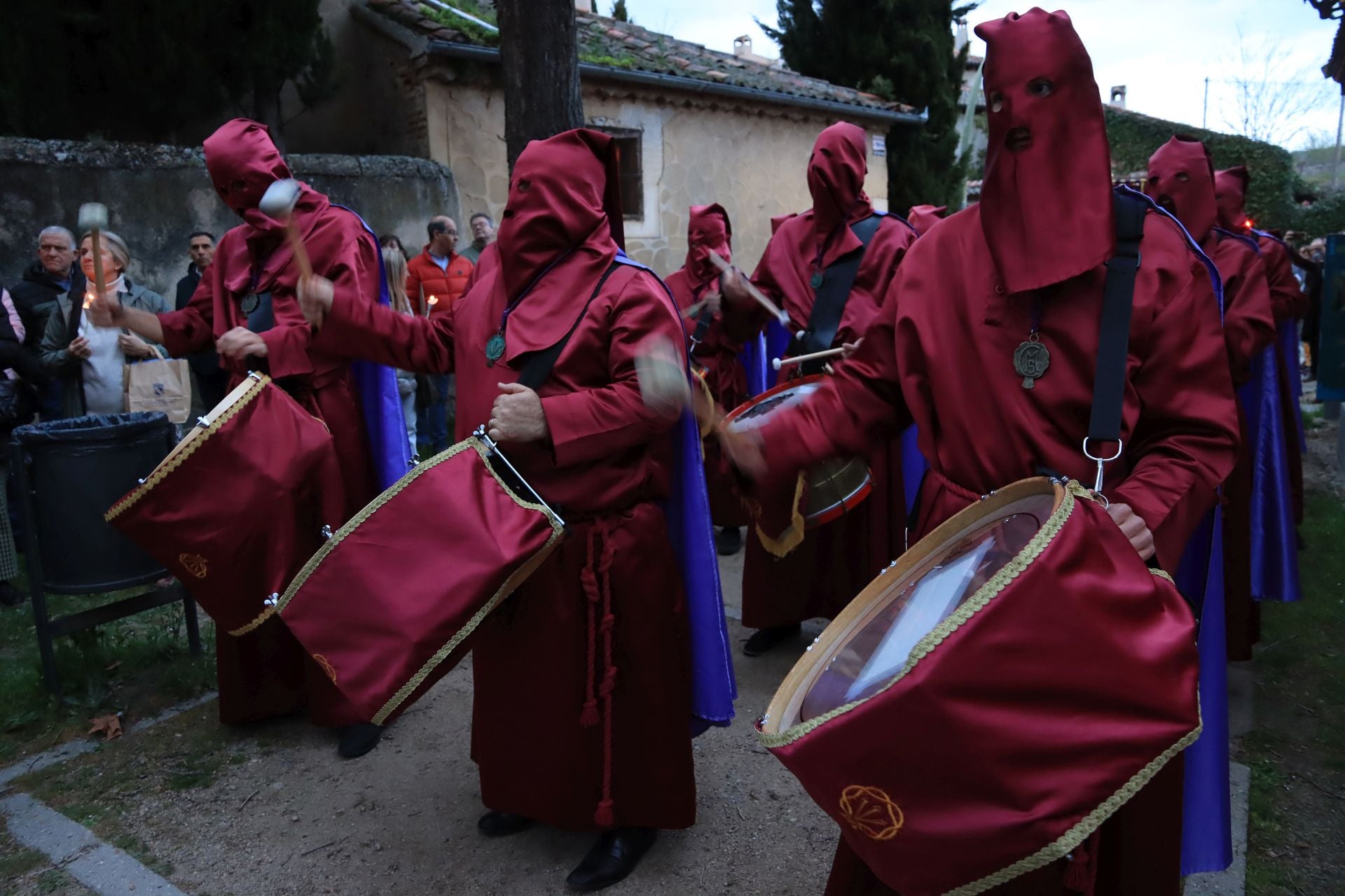 Fotografías de la procesión de Las Tres Caídas
