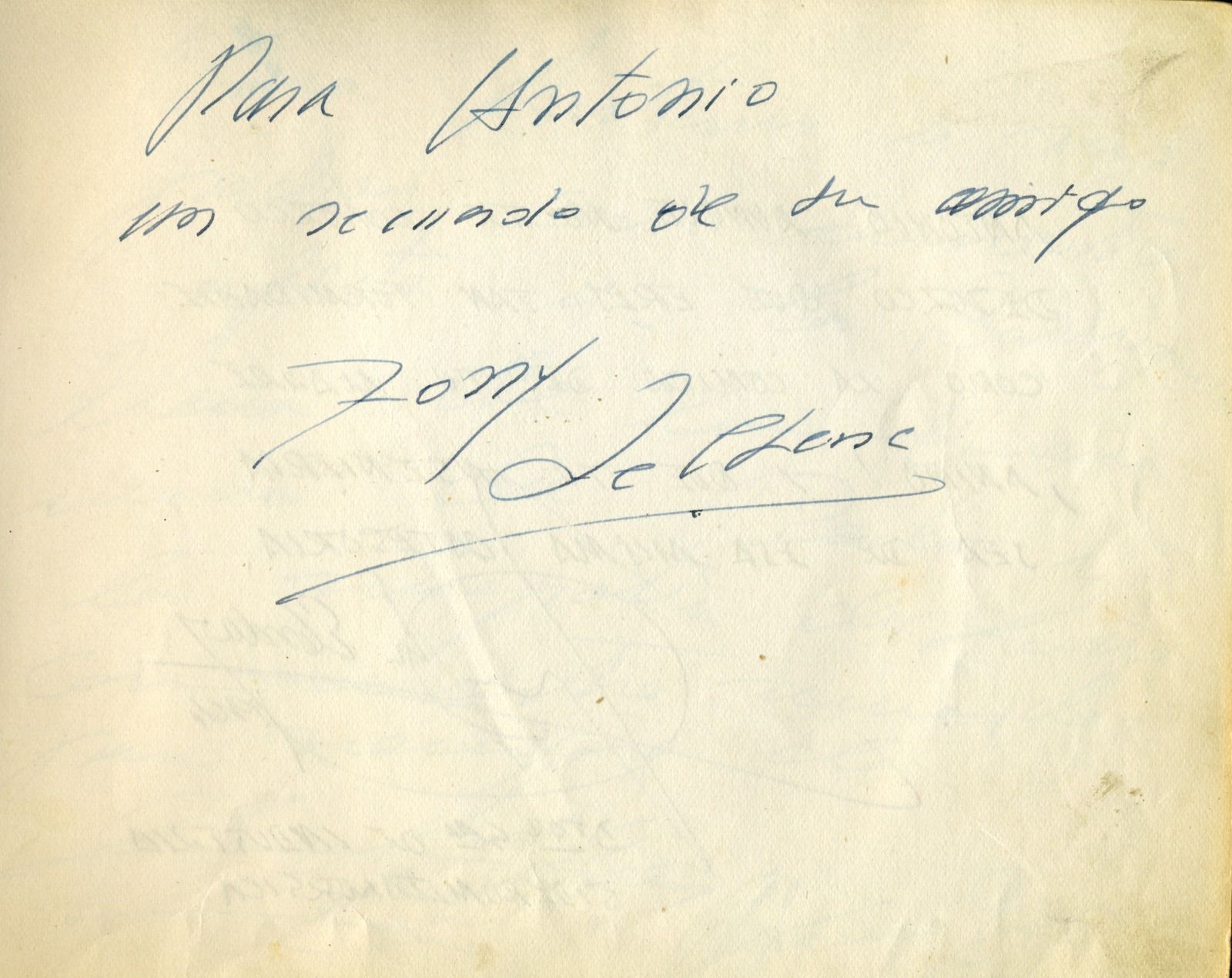 El libro de autógrafos del restaurante Suazo de Valladolid