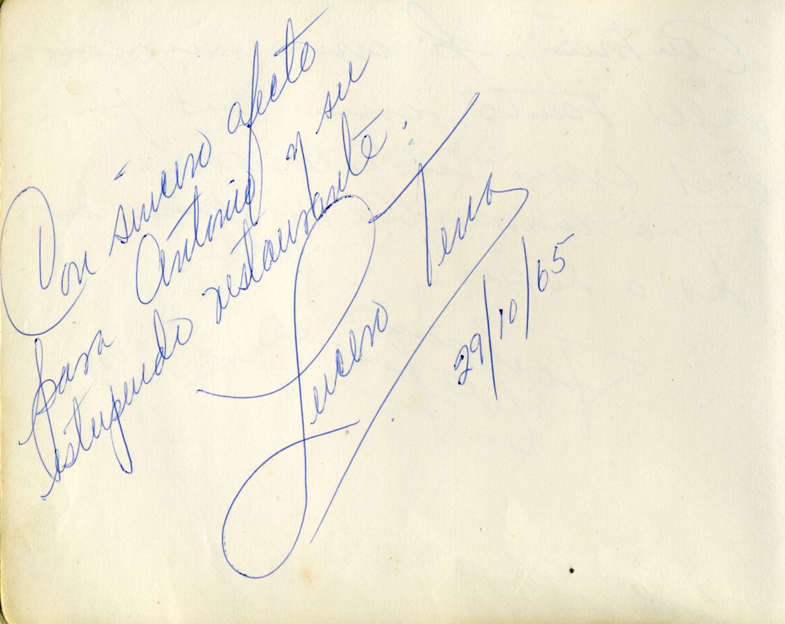 El libro de autógrafos del restaurante Suazo de Valladolid