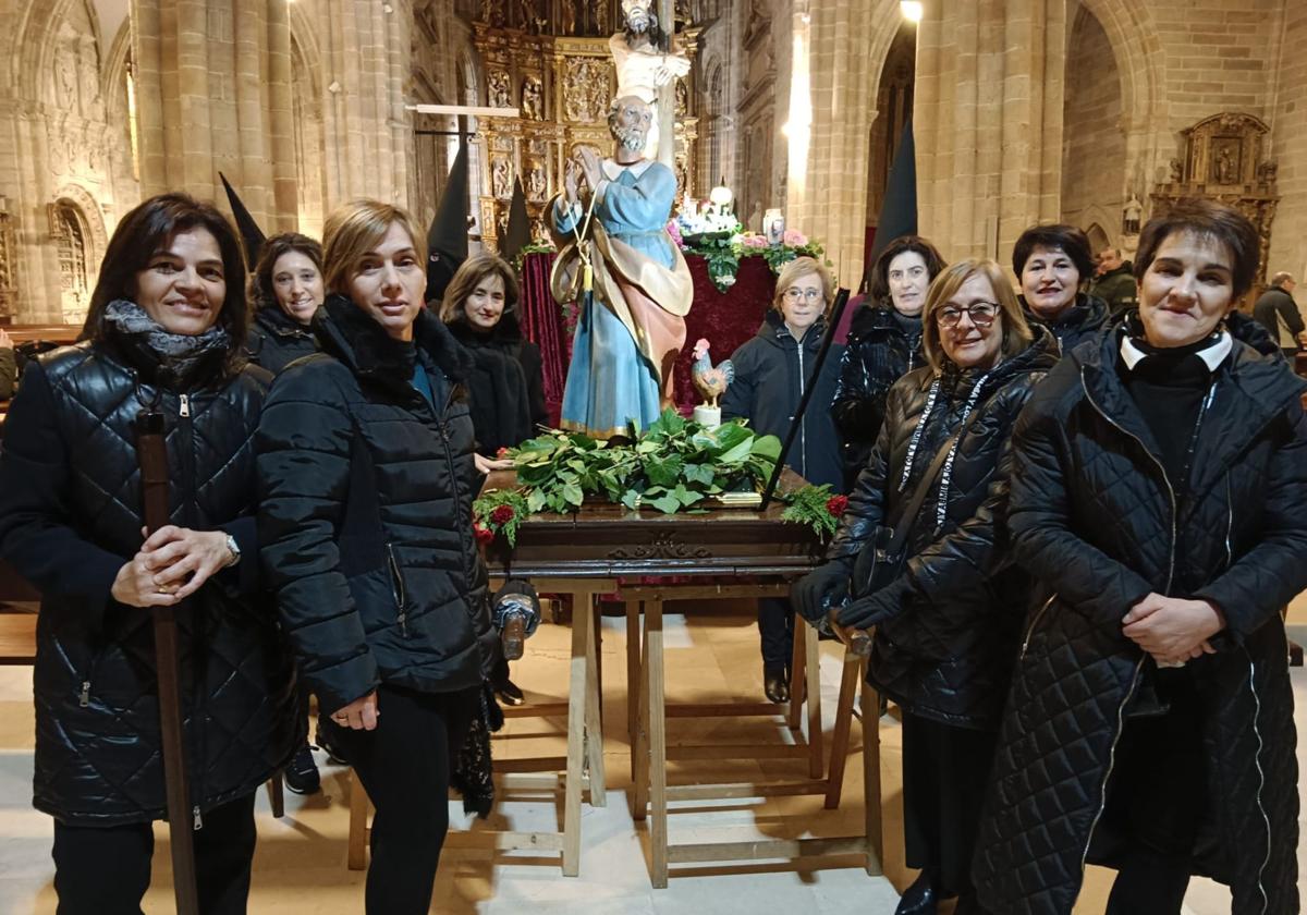 Los latidos, el silencio y el respeto de una Semana Santa muy románica en Aguilar de Campoo