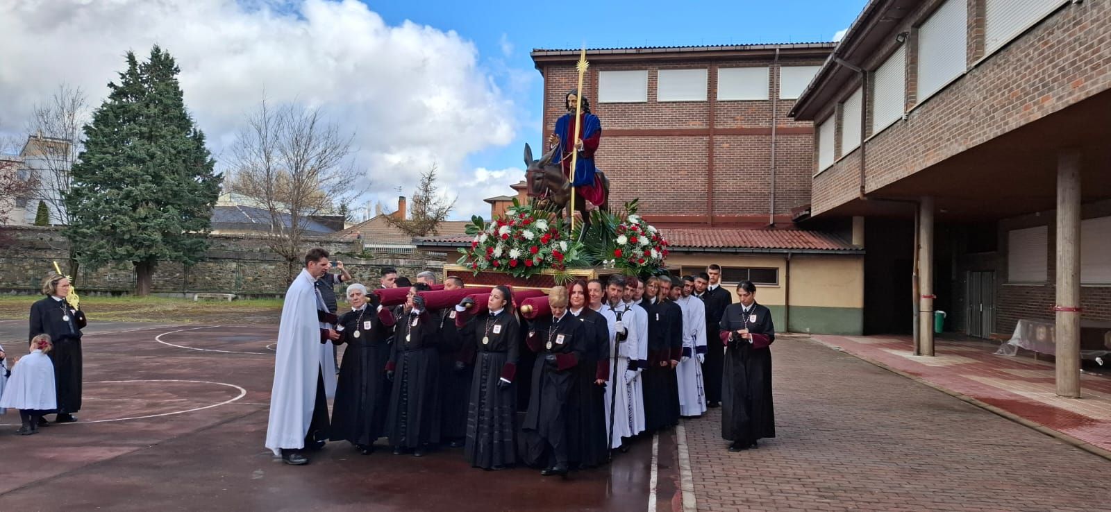 Procesión del Domingo de Ramos en Guardo